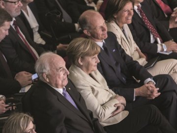  Kohl, Merkel, Bock, Dreyer (c) BASF SE