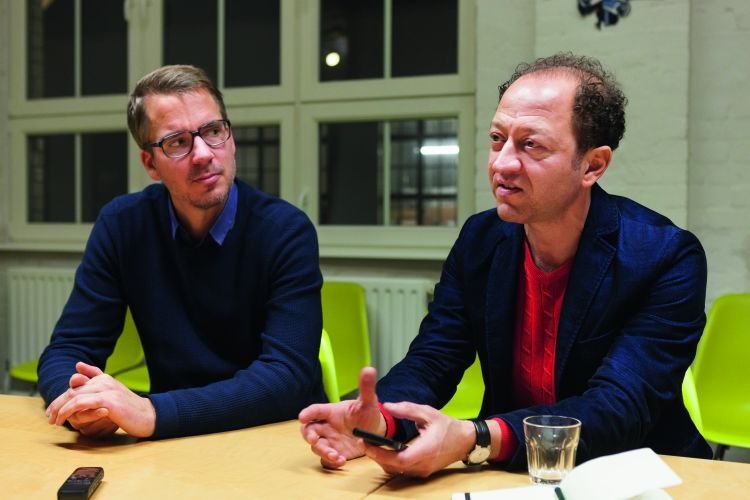 Jens Lange und Alexander Haridi im Gespräch (c) Johannes Windolph